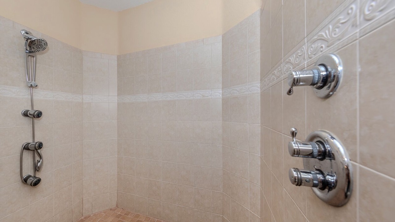 Photo of Bathroom in Laurel