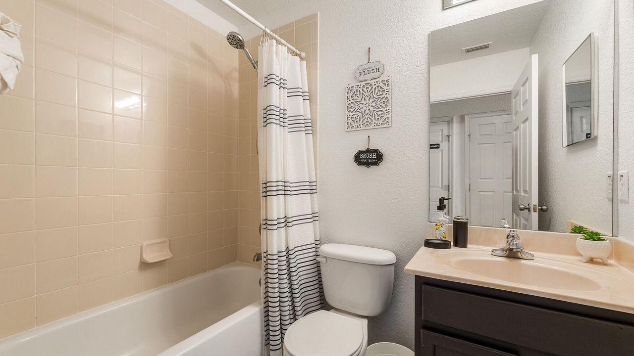 Photo of Bathroom in Davenport