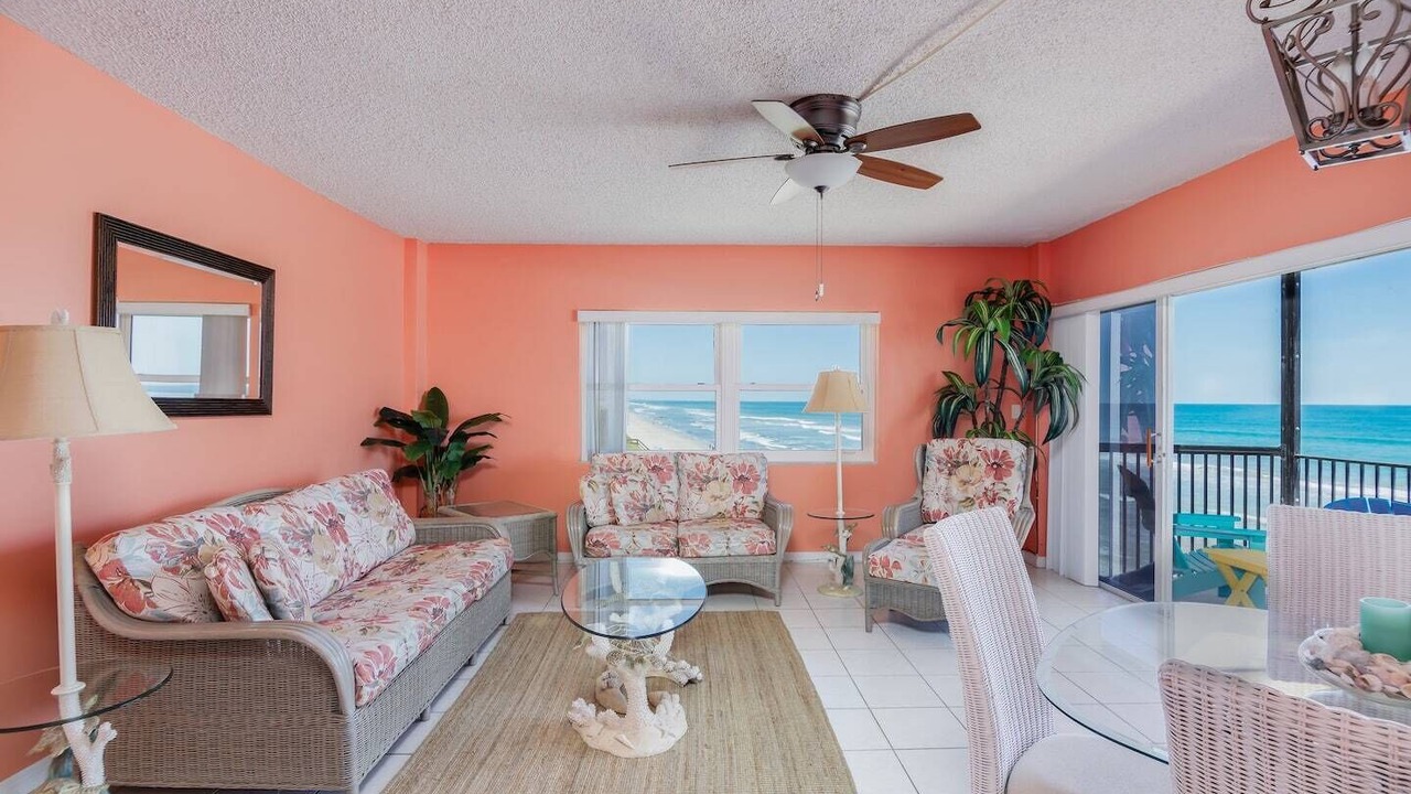 Photo of Livingroom in South Patrick Shores