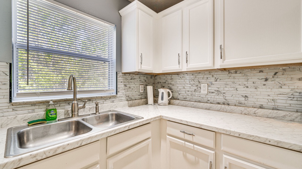 Photo of Kitchen in Lake Wilson Preserve