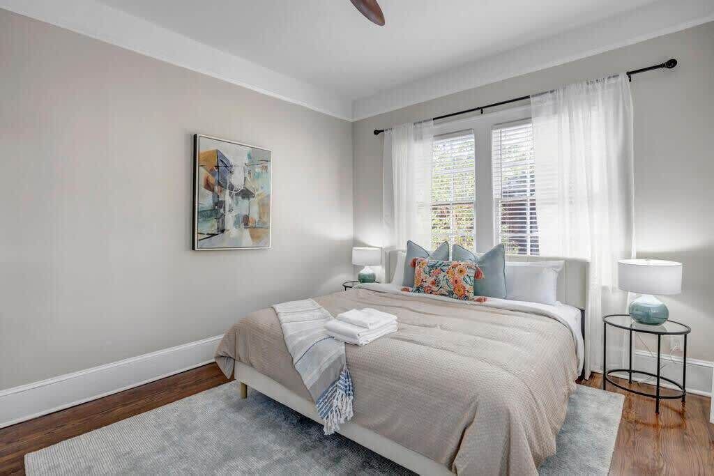 Photo of Bedroom in Riverside