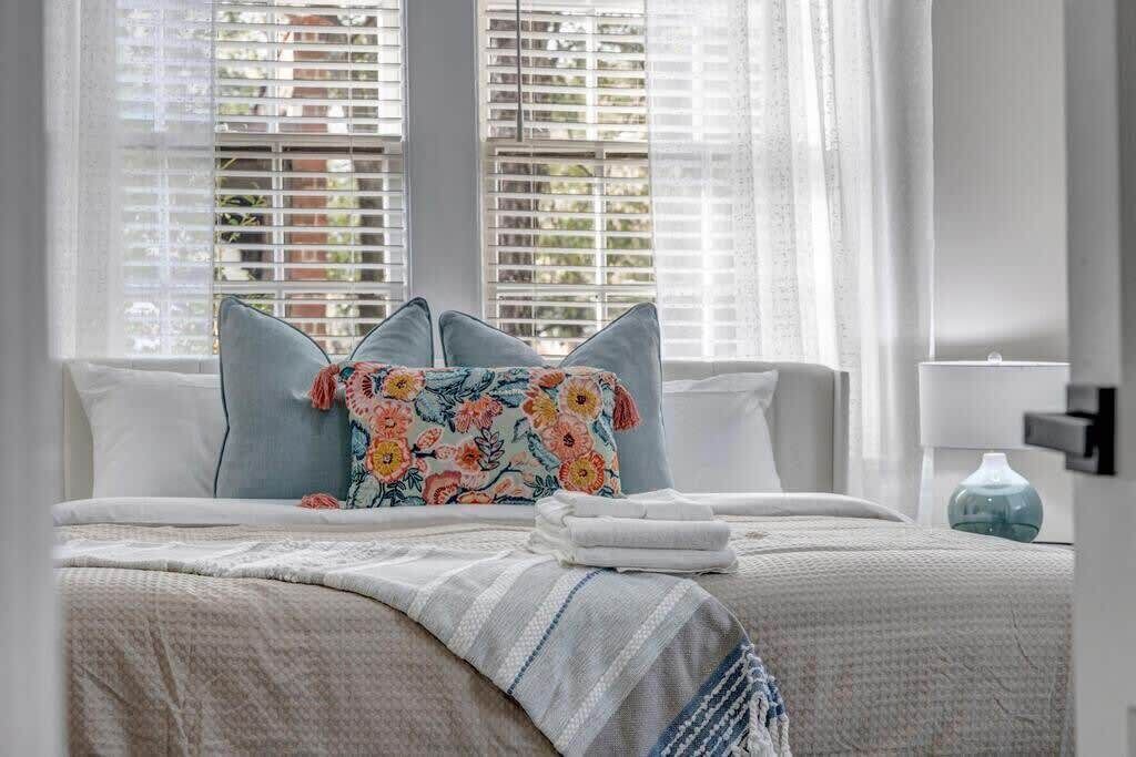 Photo of Bedroom in Riverside