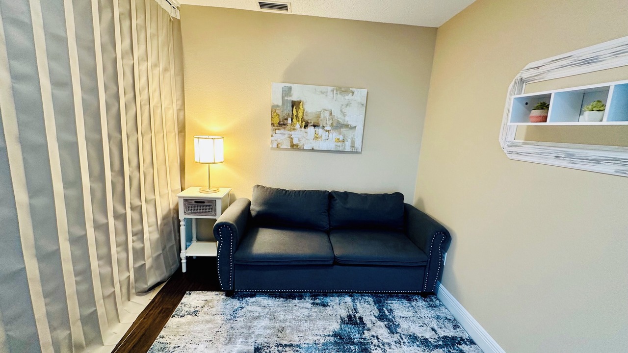 Photo of Livingroom in San Carlos Park