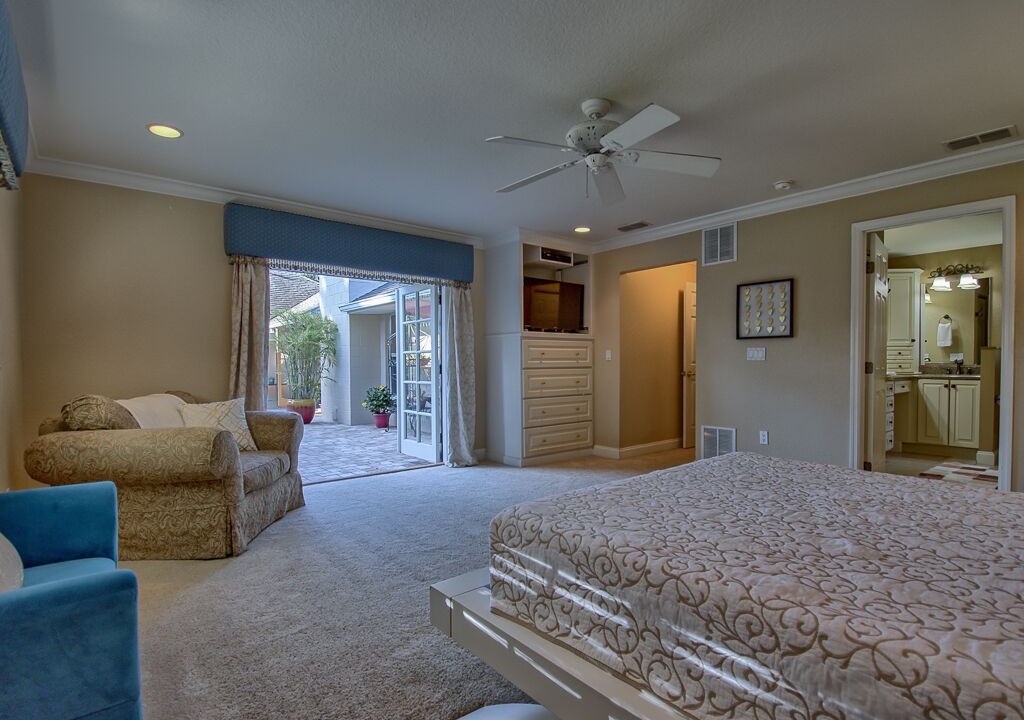 Photo of Bedroom in Historic District