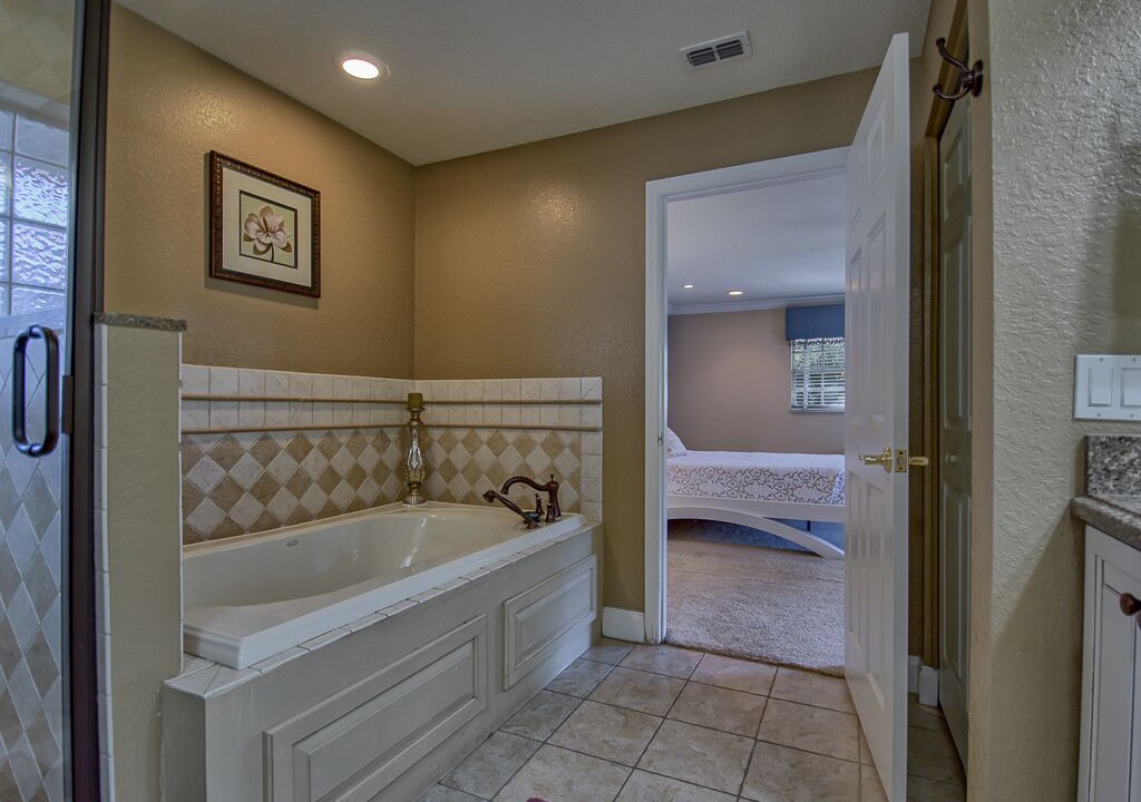 Photo of Bathroom in Historic District