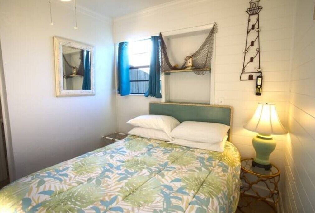 Photo of Bedroom in Ormond-by-the-Sea