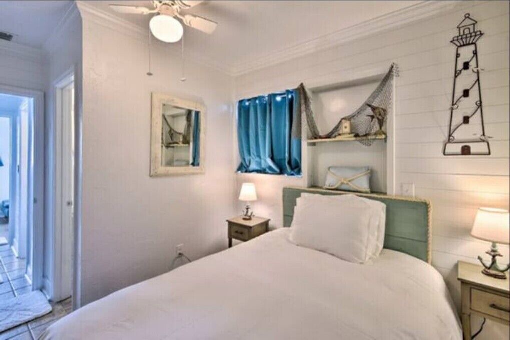 Photo of Bedroom in Ormond-by-the-Sea