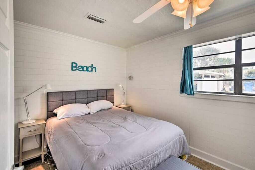 Photo of Bedroom in Ormond-by-the-Sea