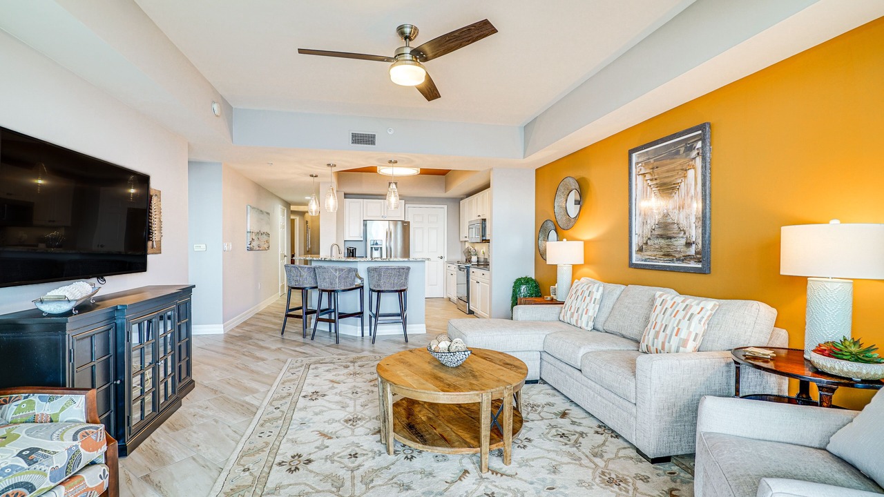 Photo of Livingroom in East 1st Street