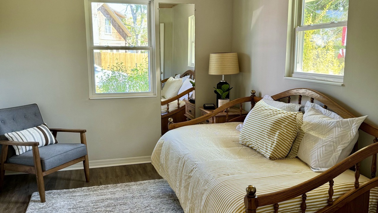 Photo of Bedroom in Mayport