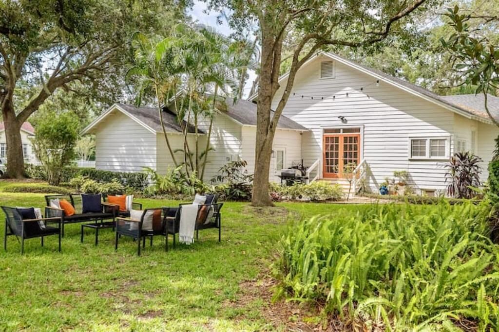 Photo of Outdoor in Lakeland
