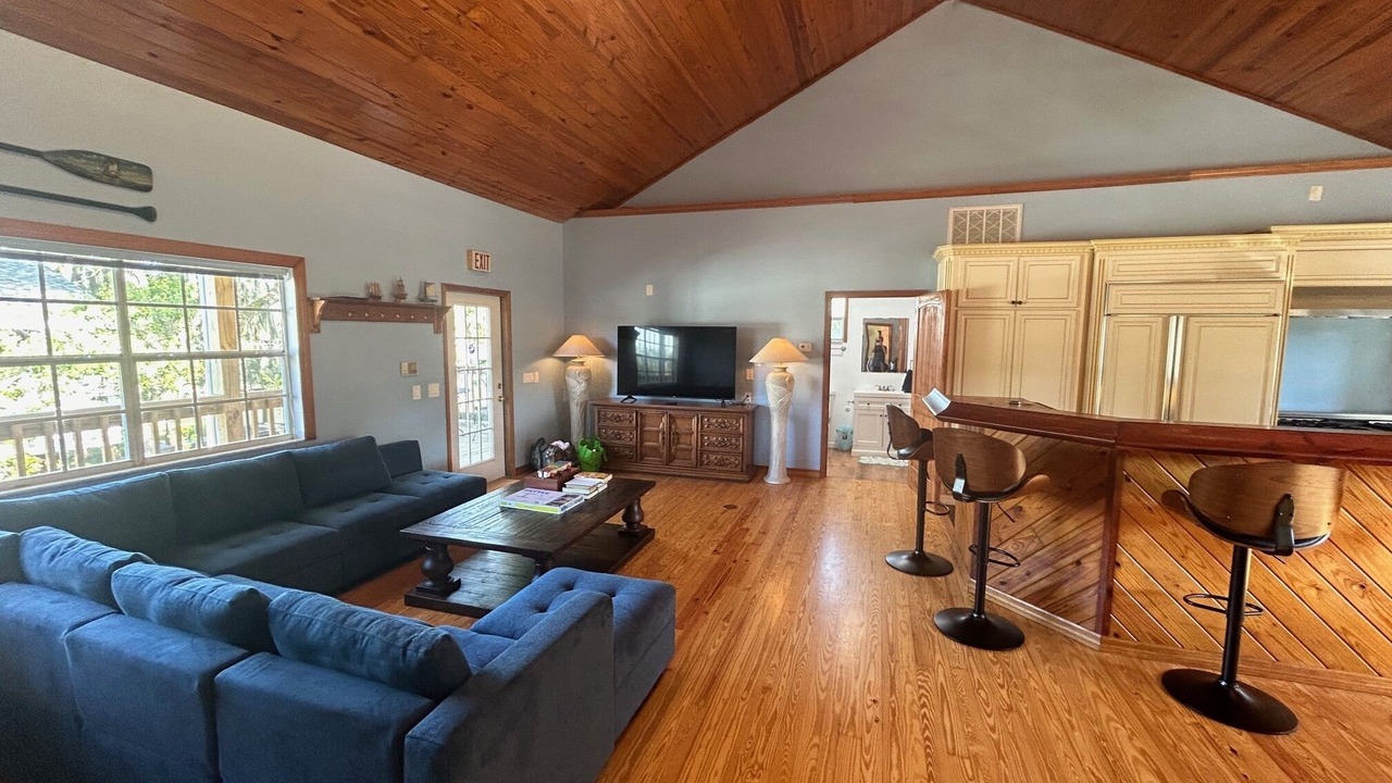 Photo of Livingroom in Crystal River