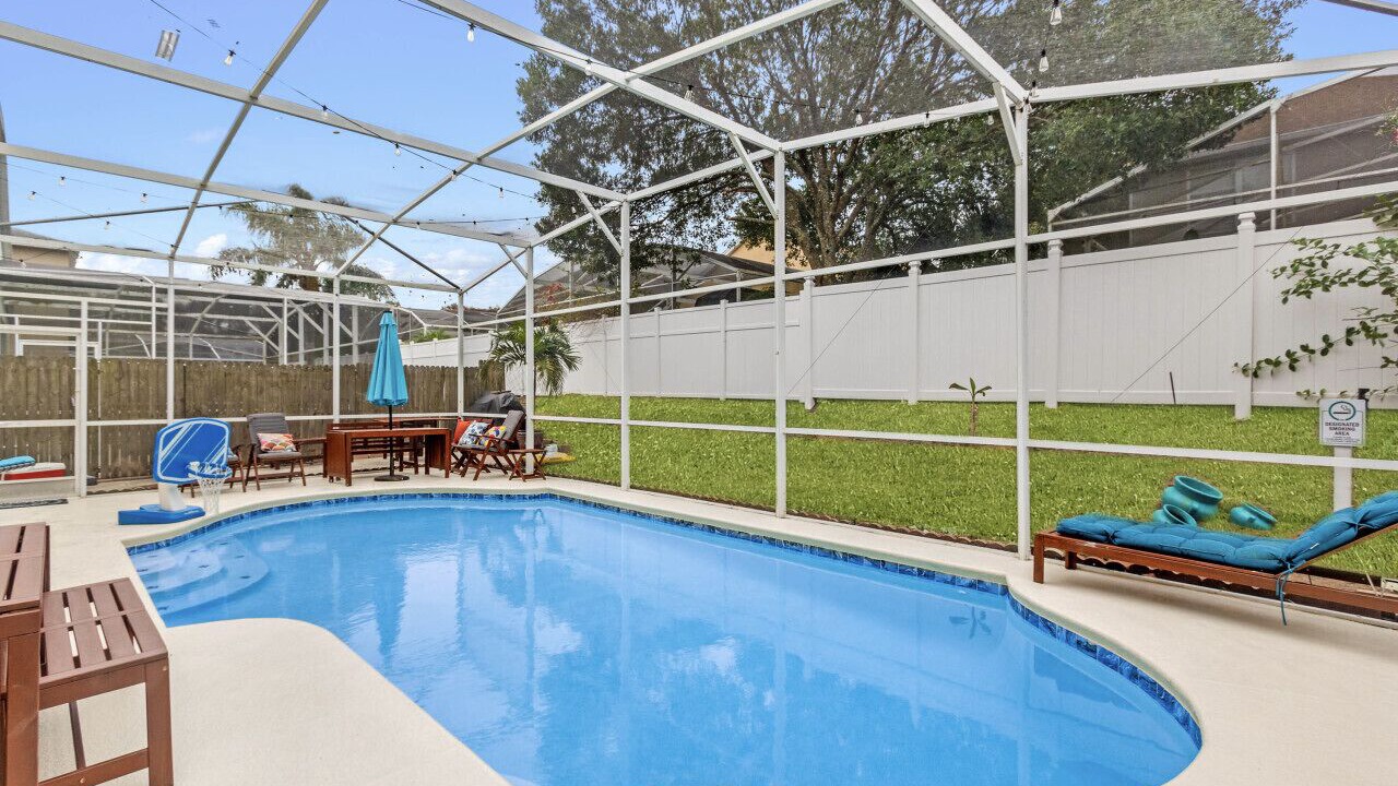 Photo of Outdoor in Lake Davenport Estates
