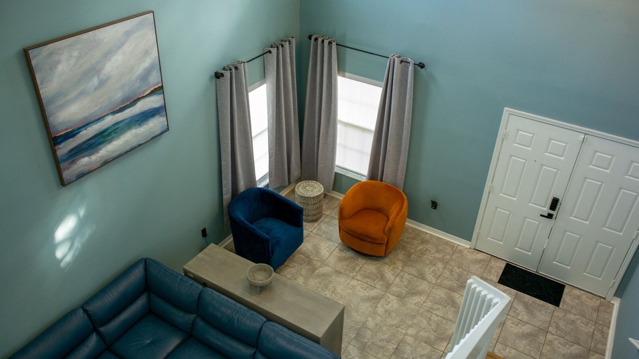 Photo of Livingroom in Legacy Park