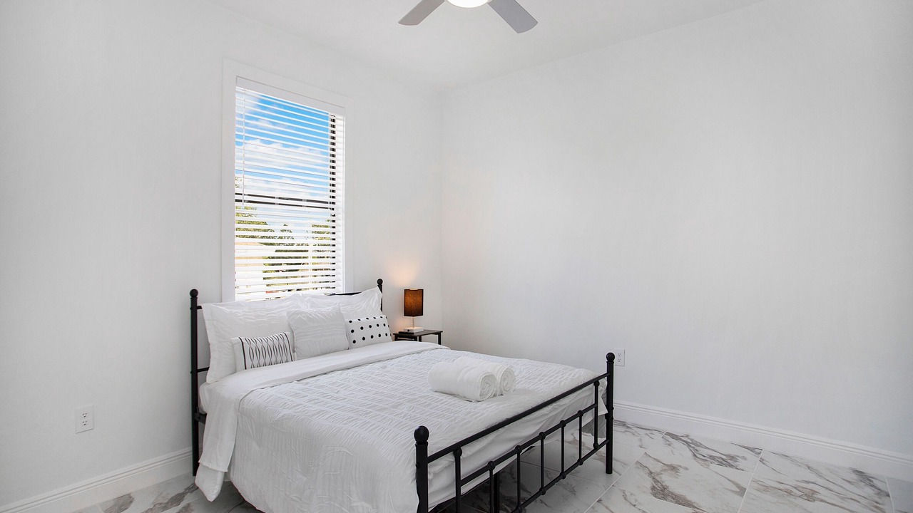 Photo of Bedroom in Sunshine