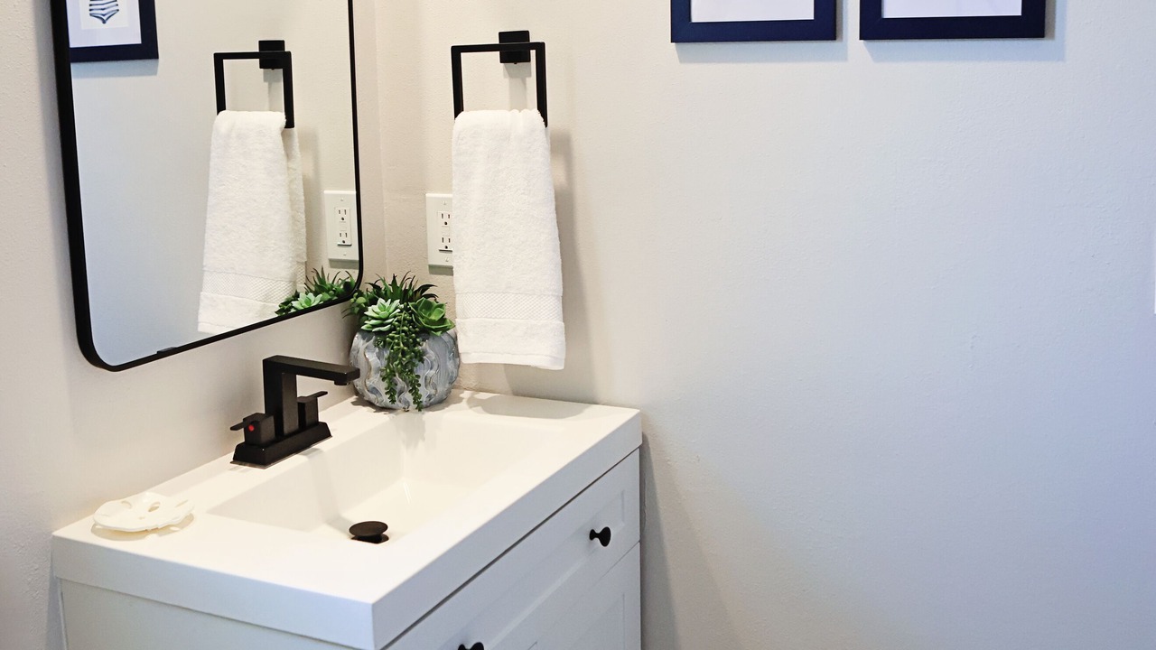 Photo of Bathroom in Pine Lakes
