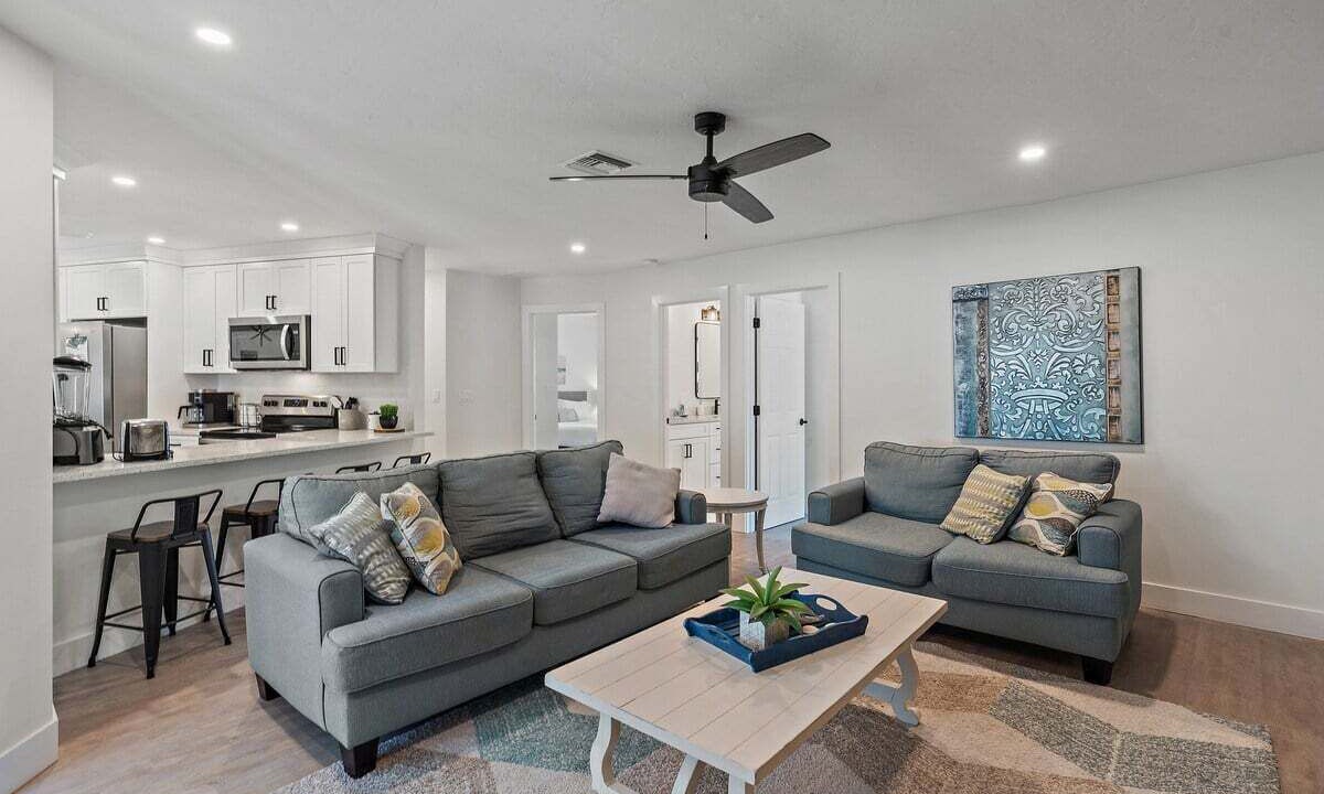 Photo of Livingroom in Pinecraft
