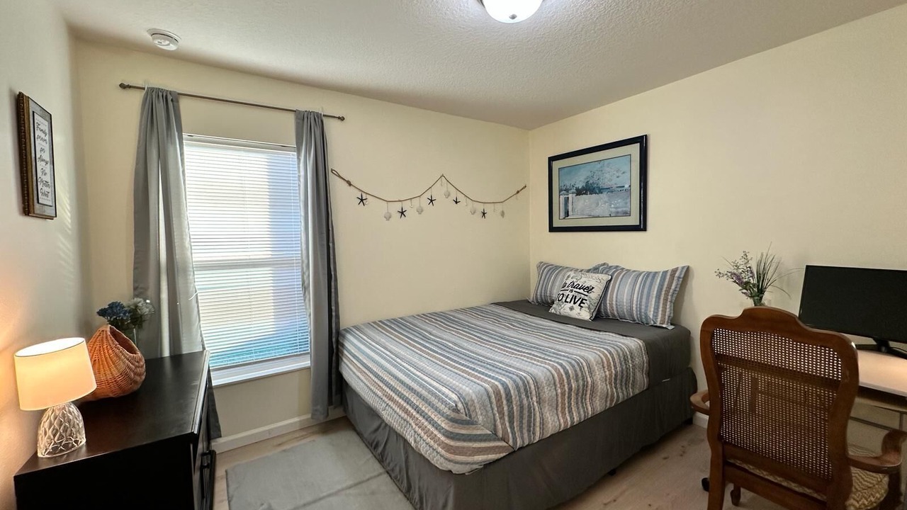 Photo of Bedroom in Brooksville