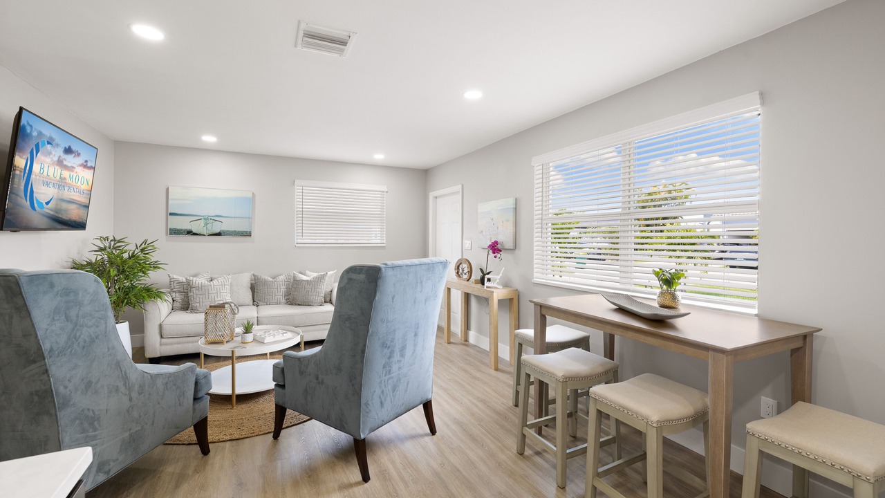 Photo of Livingroom in Naples Park