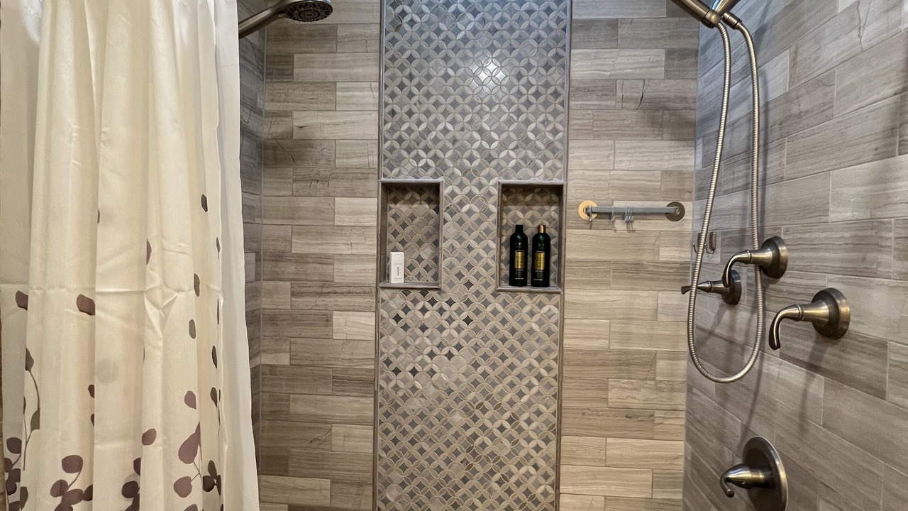 Photo of Bathroom in Gotha