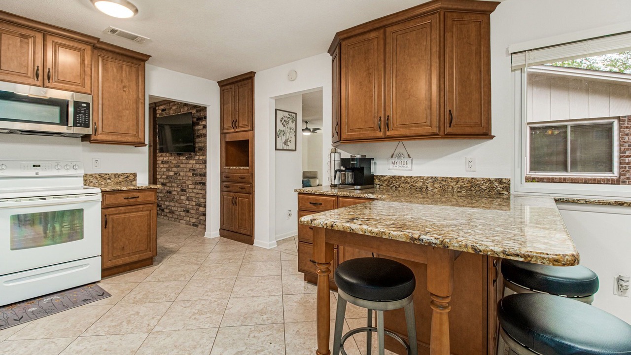 Photo of Kitchen in North Northwest Pensacola