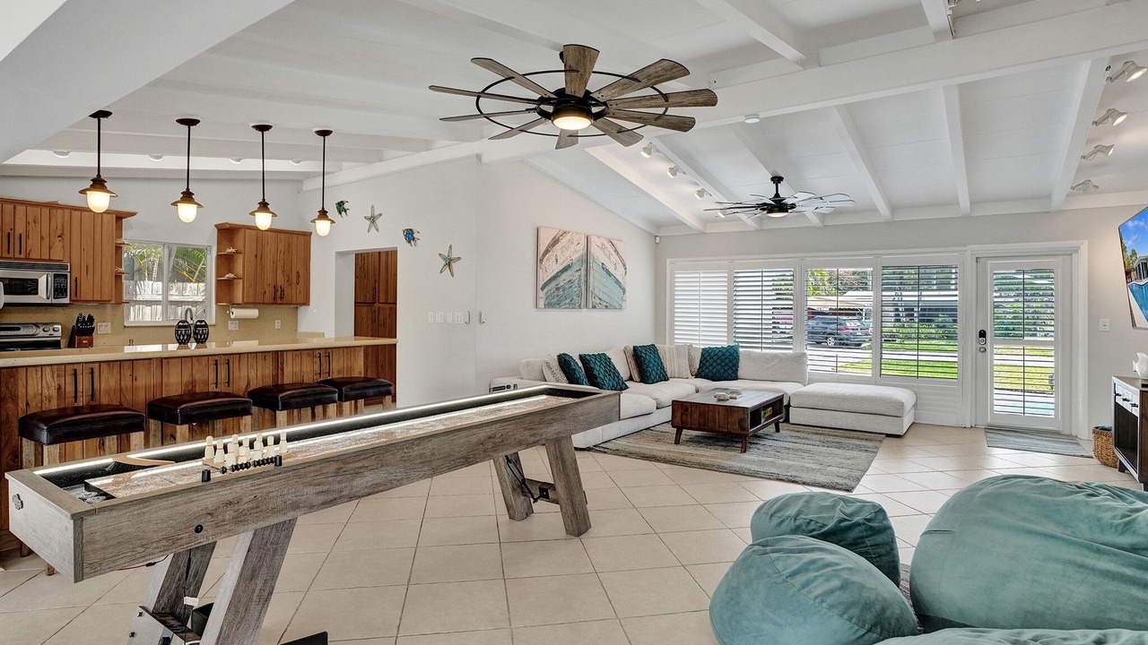 Photo of Livingroom in Riverland Village