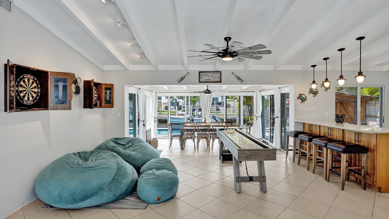 Photo of Bedroom in Riverland Village