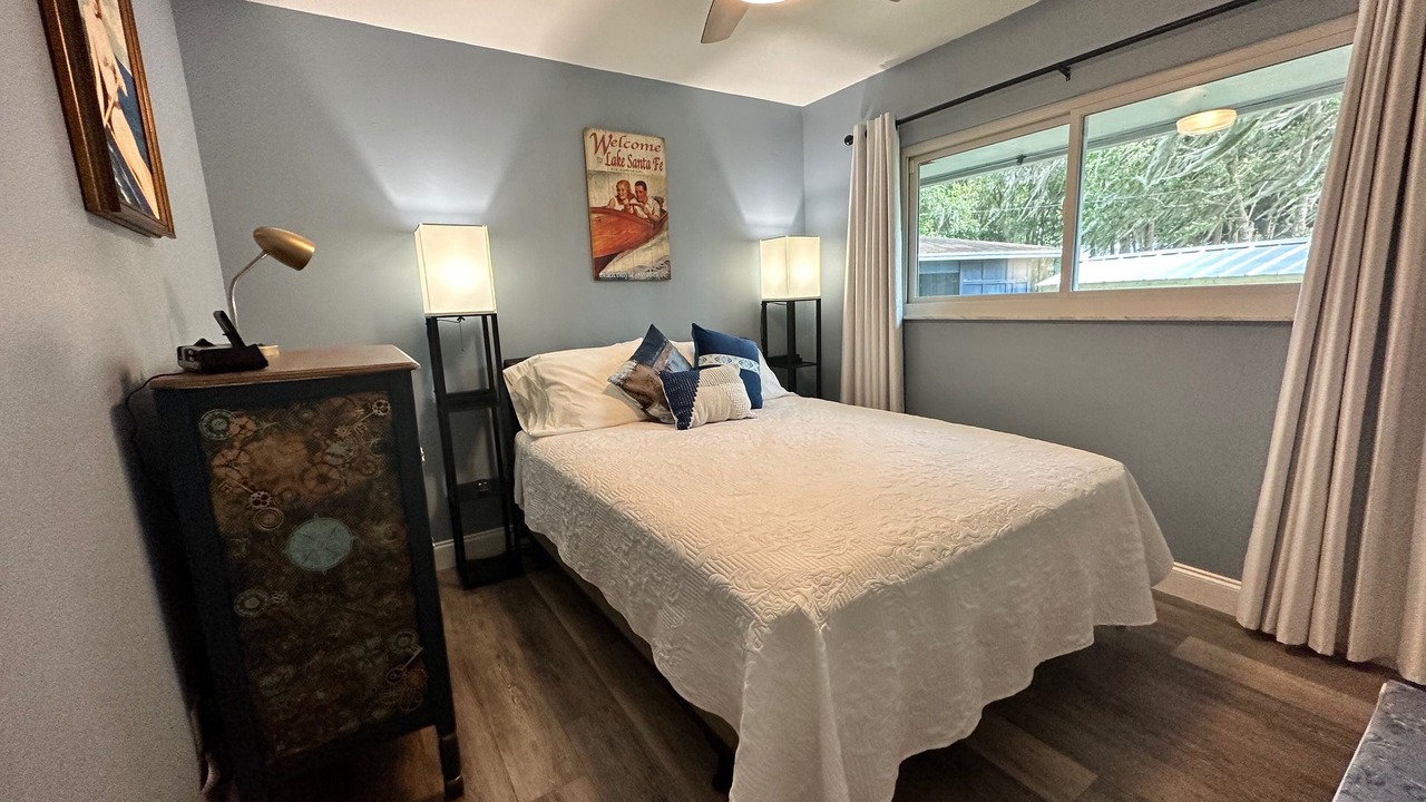 Photo of Bedroom in Melrose