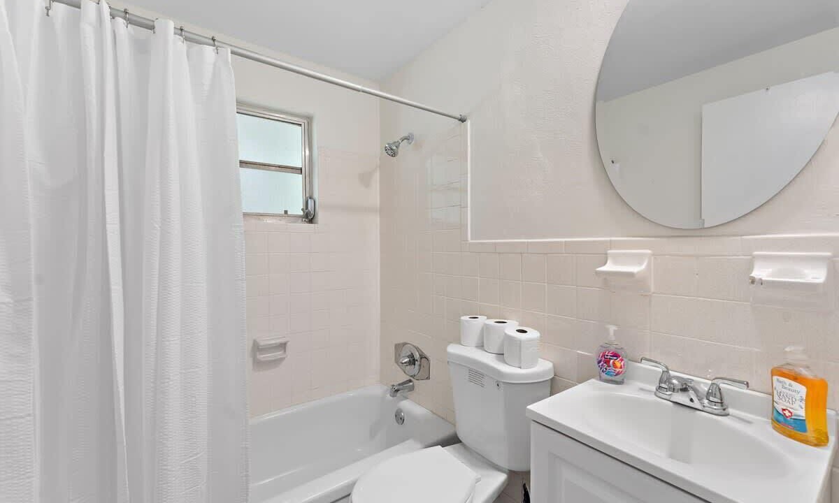Photo of Bathroom in Chassahowitzka