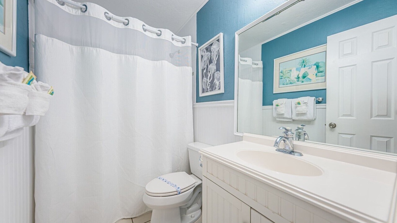Photo of Bathroom in Aloha Kai