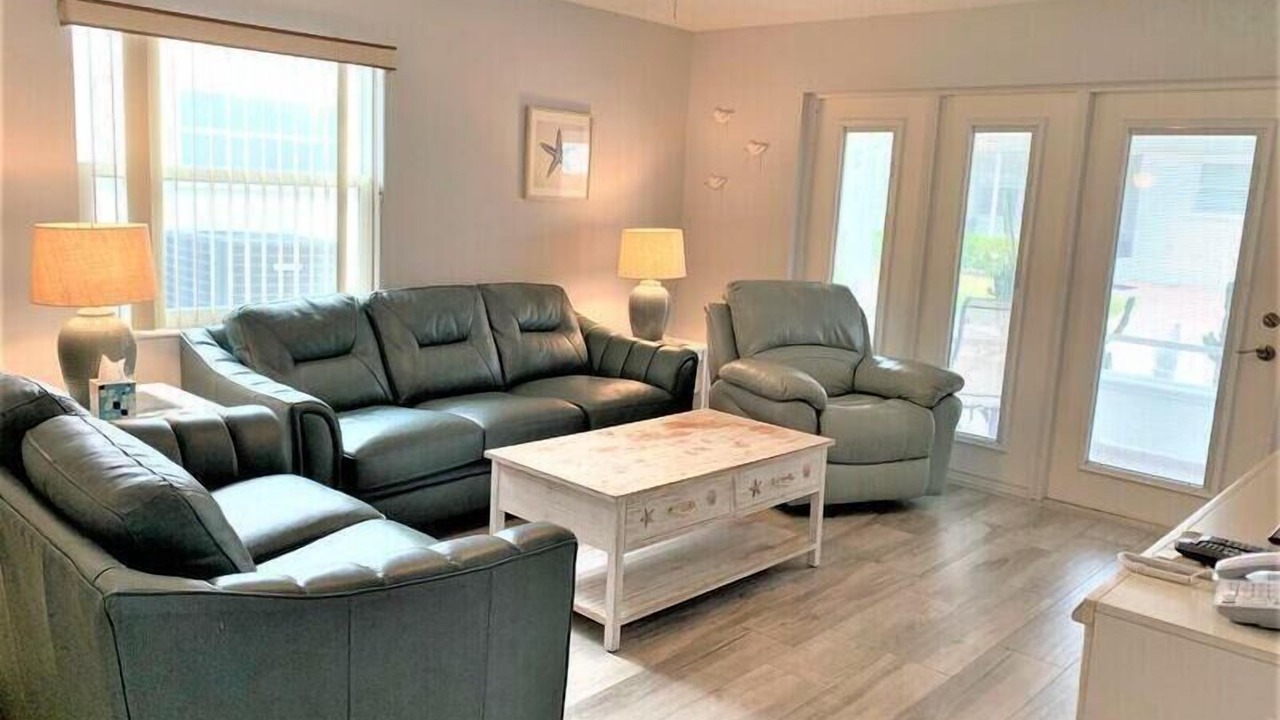 Photo of Livingroom in Aloha Kai