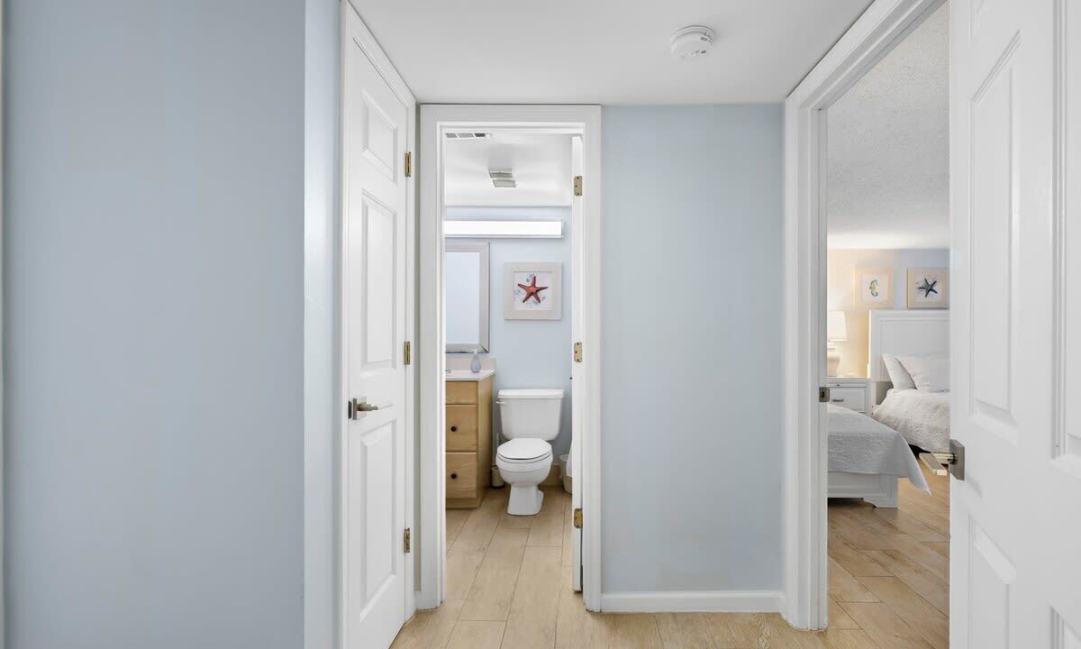 Photo of Bathroom in Avon By The Sea
