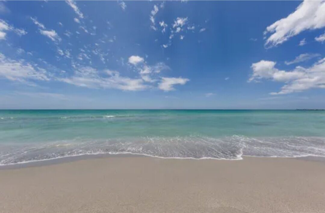 Photo of Others in Golden Beach