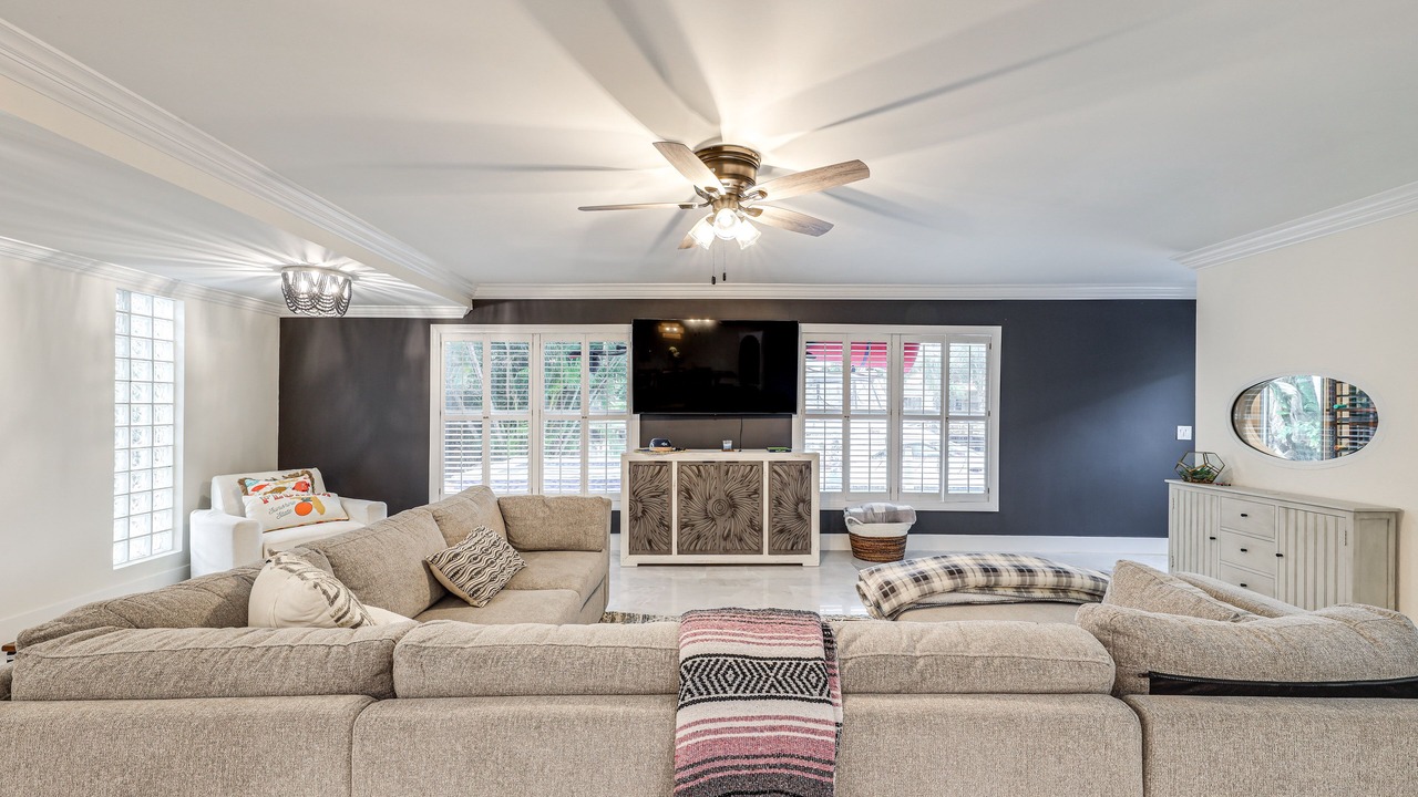 Photo of Livingroom in Lighthouse Point