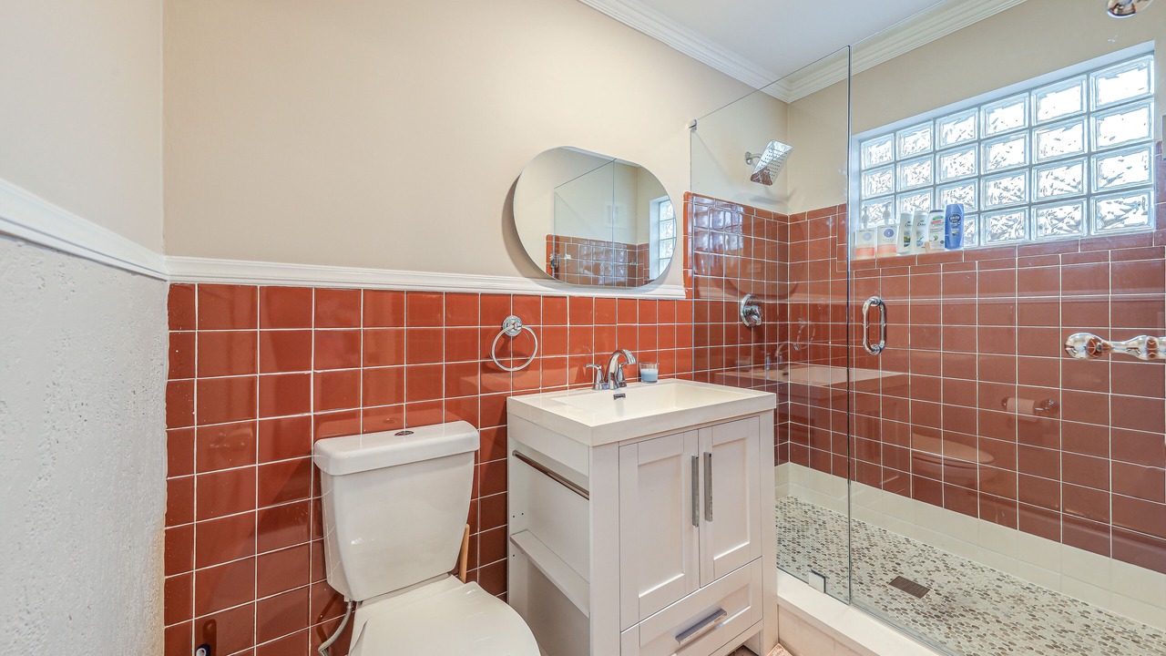 Photo of Bathroom in Lighthouse Point