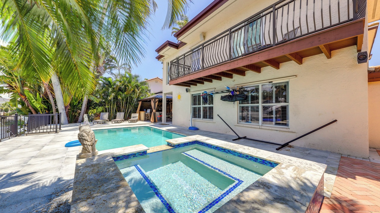 Photo of Outdoor in Lighthouse Point