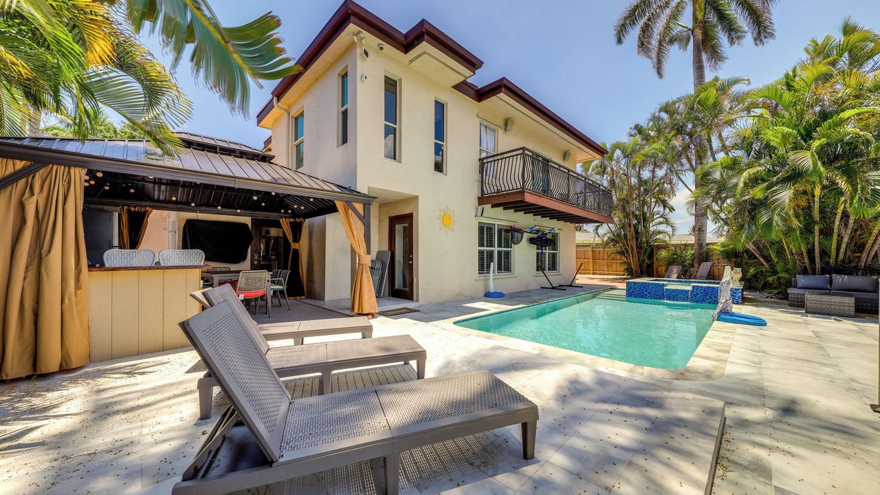 Photo of Outdoor in Lighthouse Point