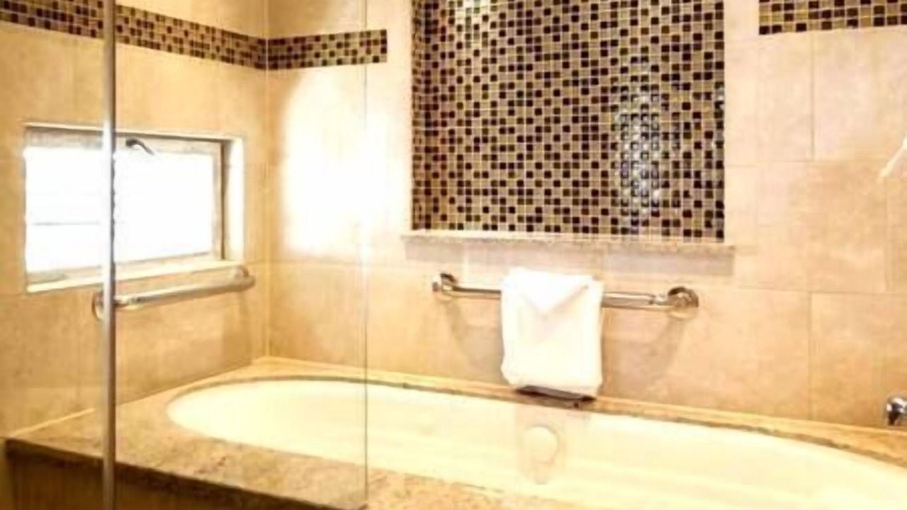 Photo of Bathroom in Historic Seaport