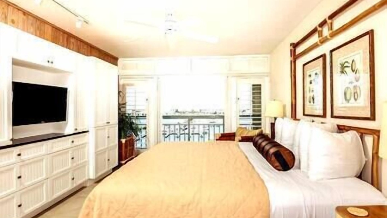 Photo of Bedroom in Historic Seaport