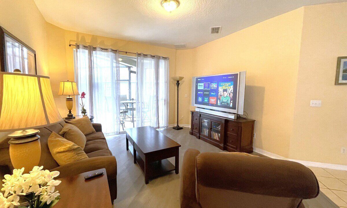 Photo of Livingroom in Tuscan Ridge