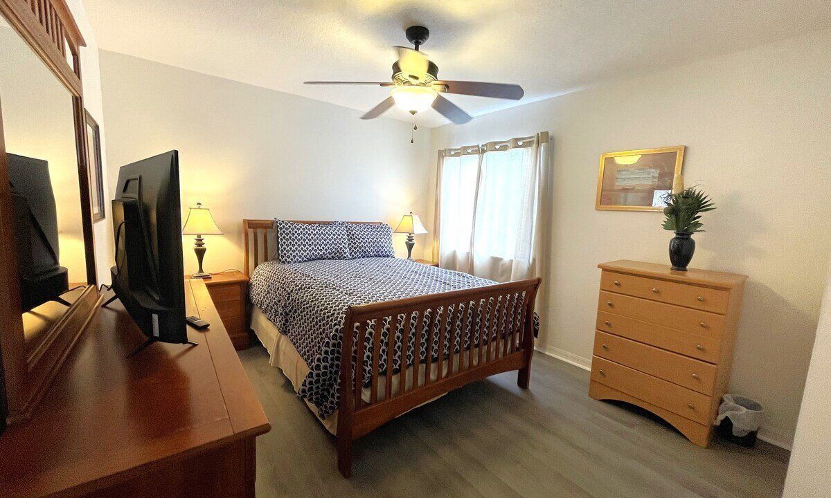 Photo of Bedroom in Tuscan Ridge