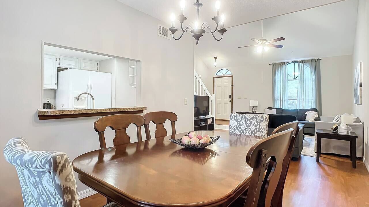 Photo of Livingroom in Port Orange