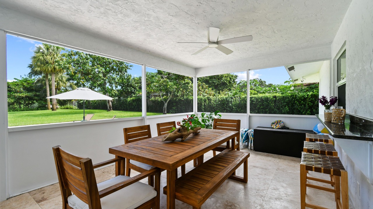 Photo of Outdoor in West Palm Beach