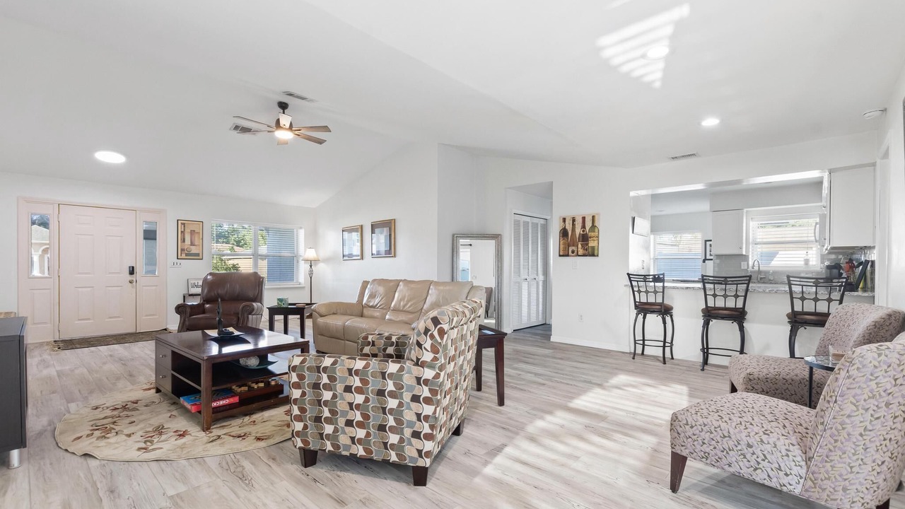 Photo of Livingroom in Indian Trails