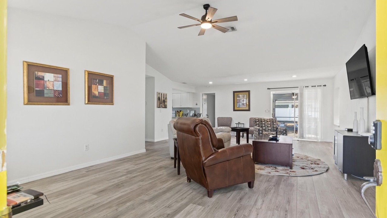 Photo of Livingroom in Indian Trails