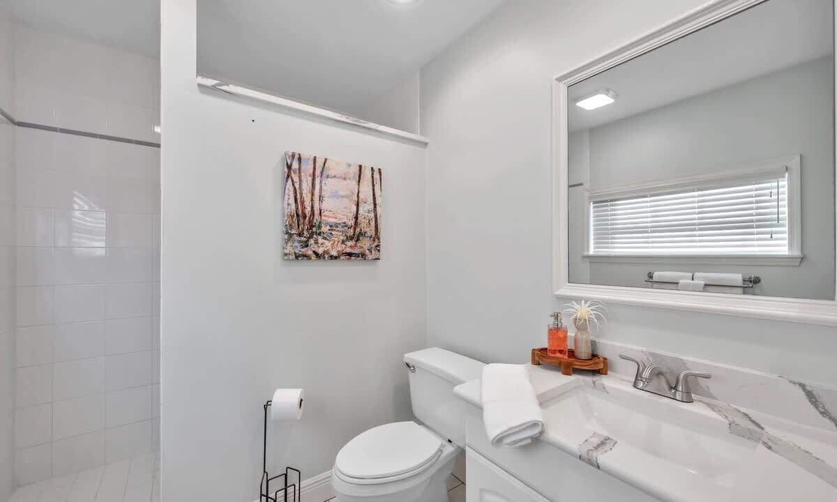 Photo of Bathroom in On Top of The World