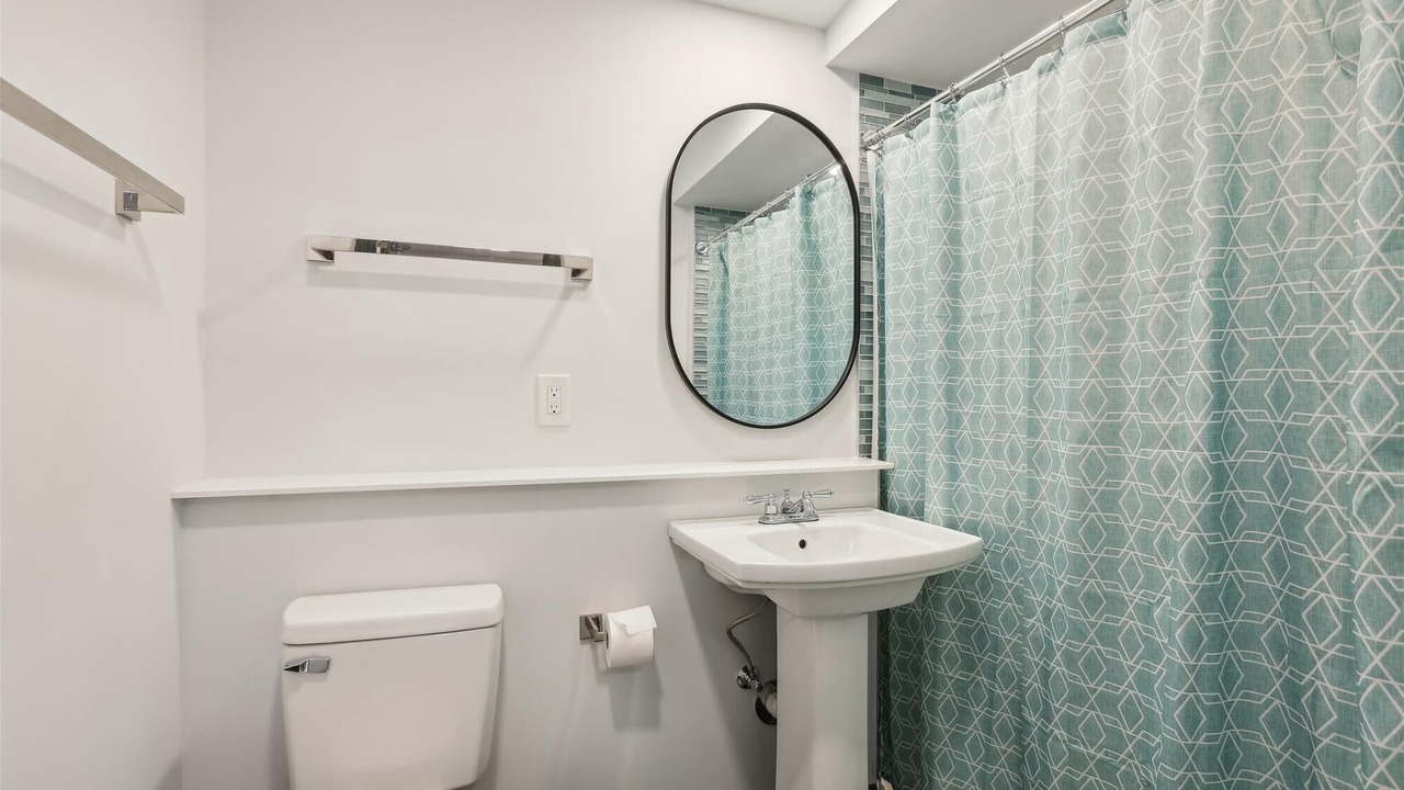 Photo of Bathroom in Melrose