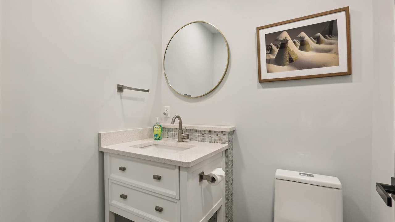 Photo of Bathroom in Melrose