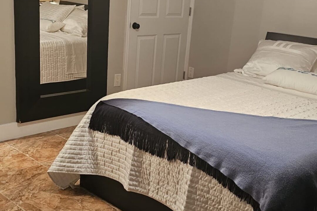 Photo of Bedroom in Hallandale Beach