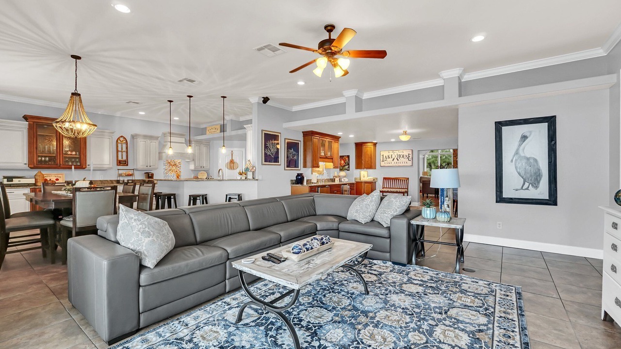 Photo of Livingroom in Auburndale